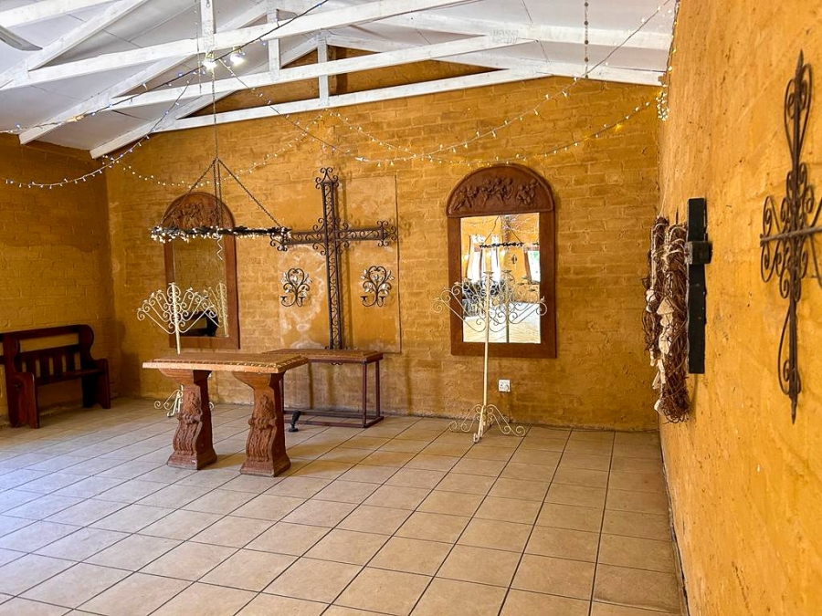 8 Bedroom Property for Sale in Potchefstroom Rural North West
